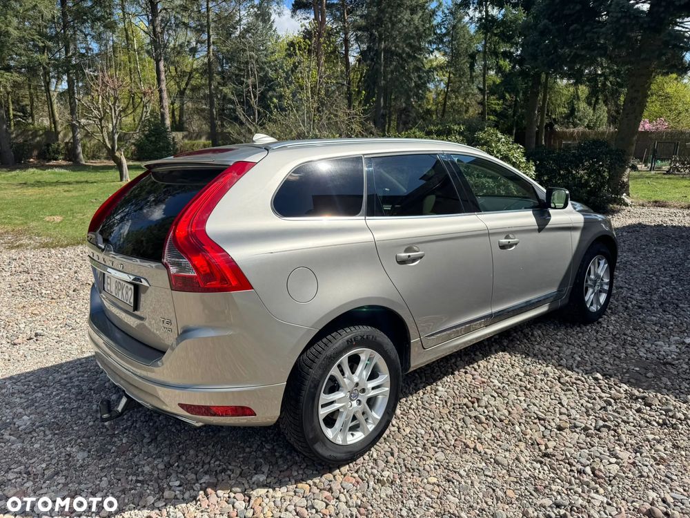Volvo XC 60 - 2