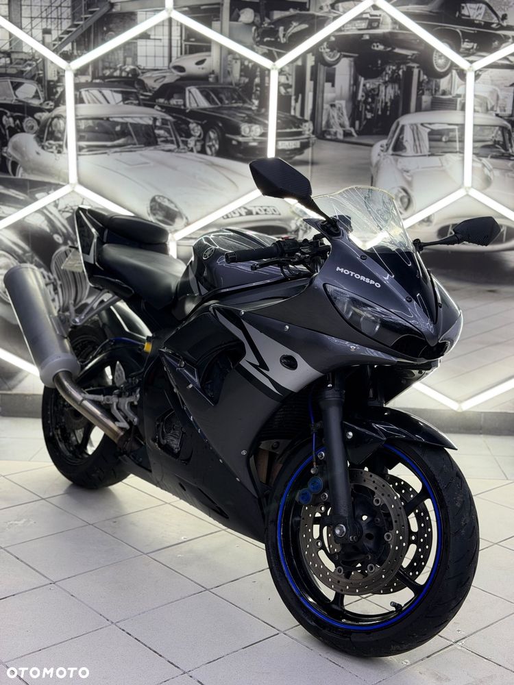 Yamaha R6