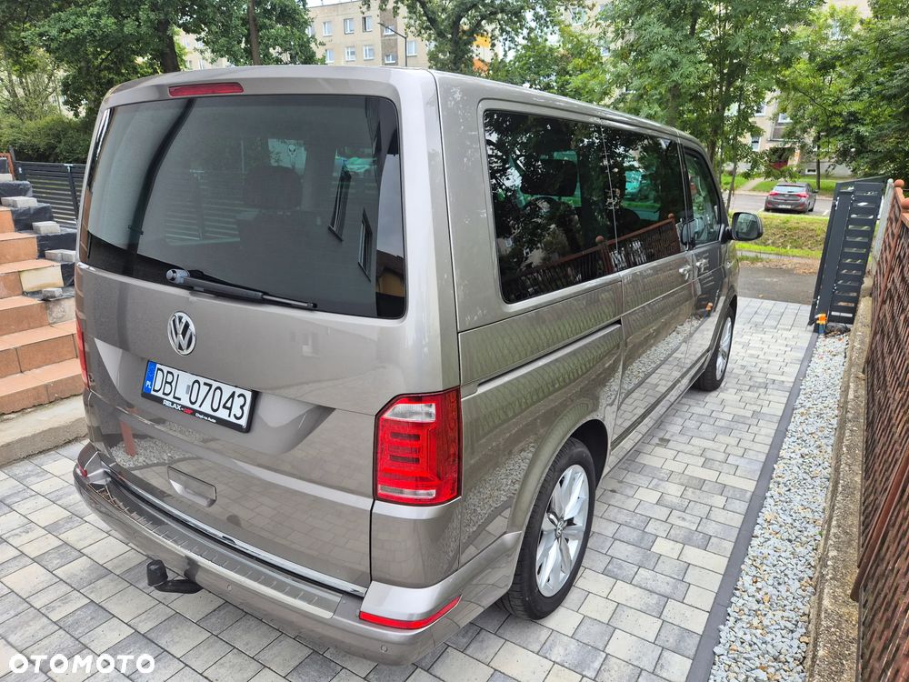 Volkswagen Multivan - 5