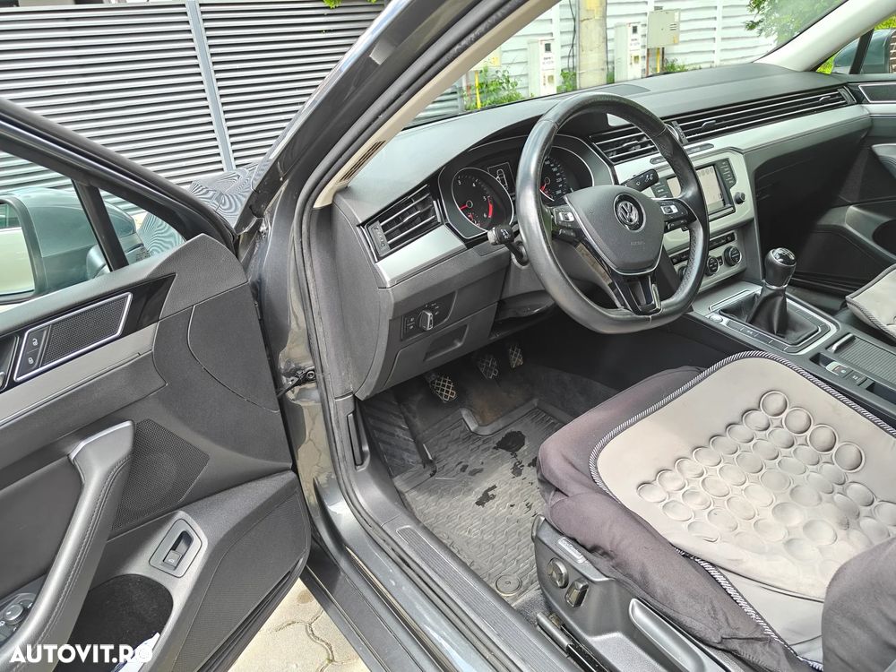 Volkswagen Passat 2.0 TDI 4Motion Comfortline - 3