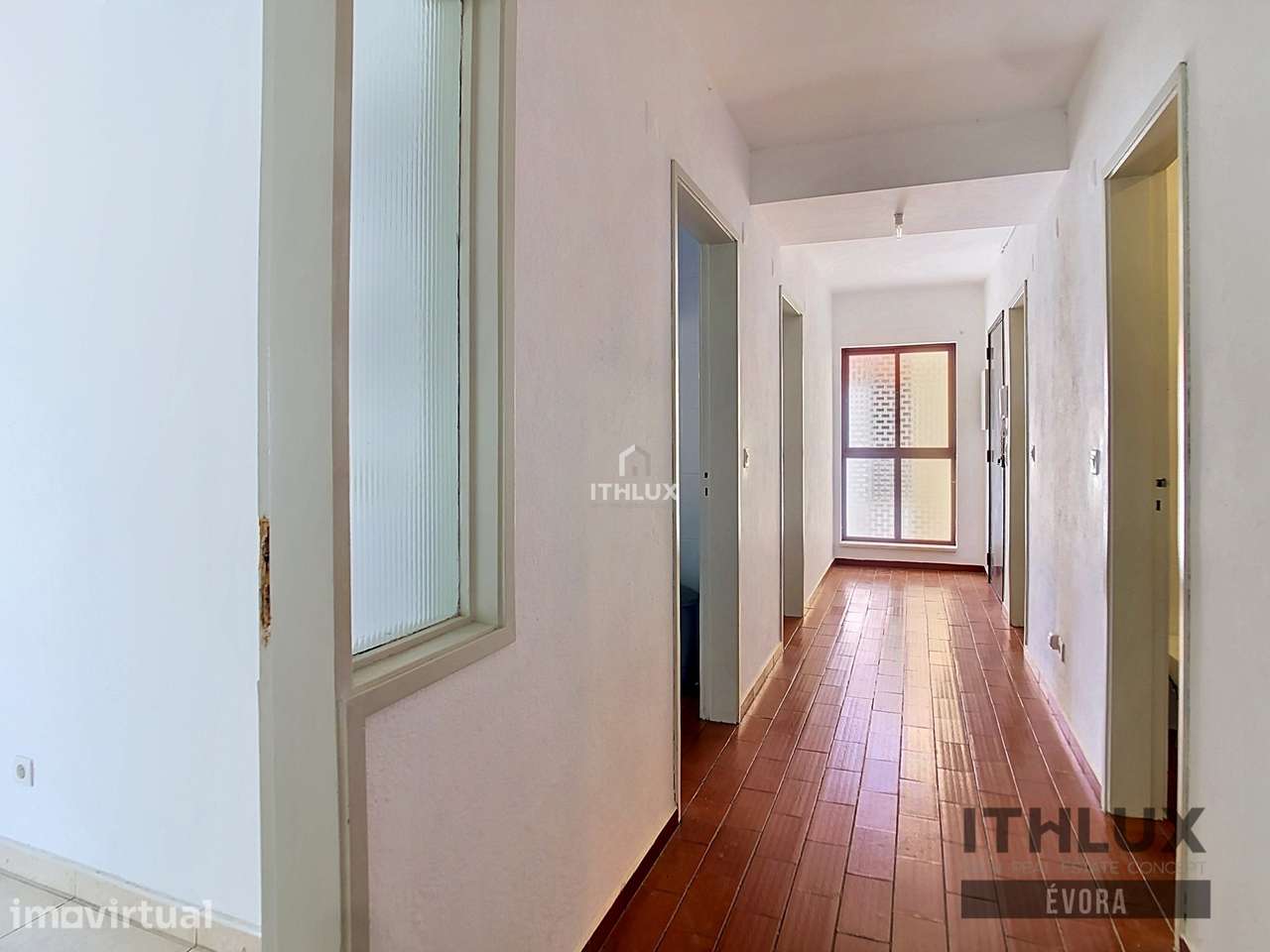Apartamento T3 na Horta das Figueiras - Grande imagem: 3/17