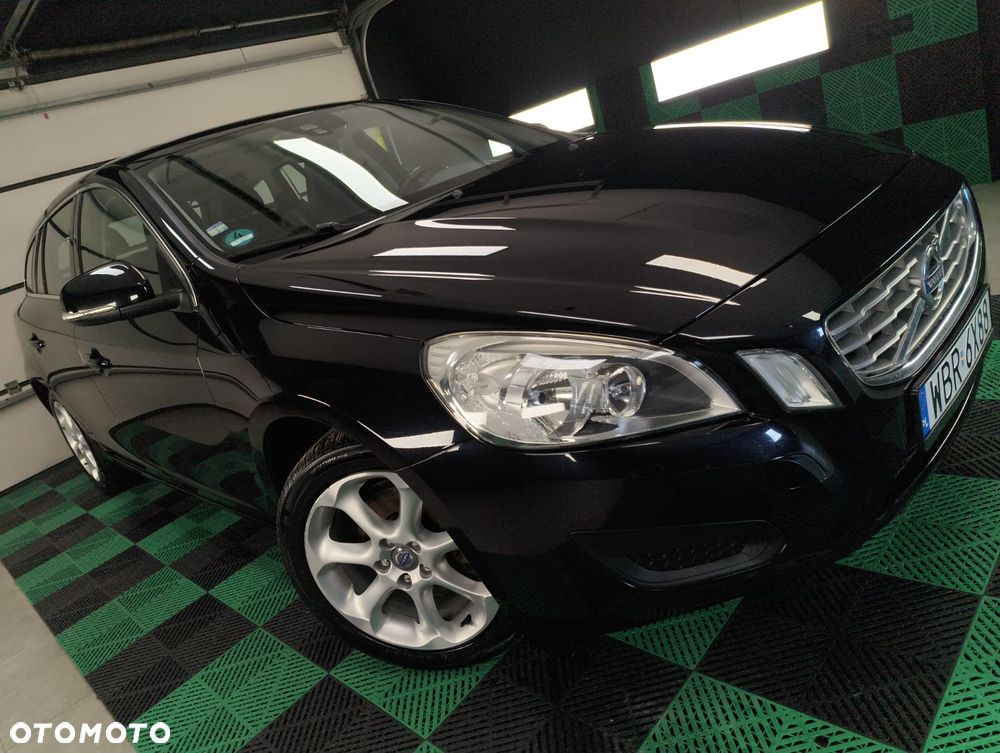 Volvo V60 D2 Kinetic - 3