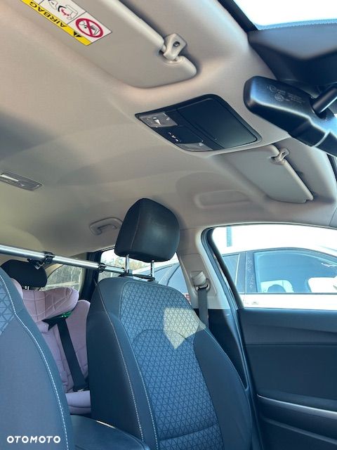 Kia Ceed 1.5 T-GDI M DCT - 23