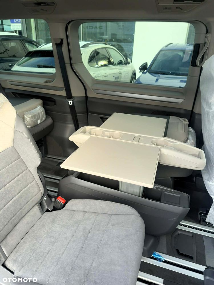 Volkswagen Multivan 2.0 TDI L2 Edition DSG - 15