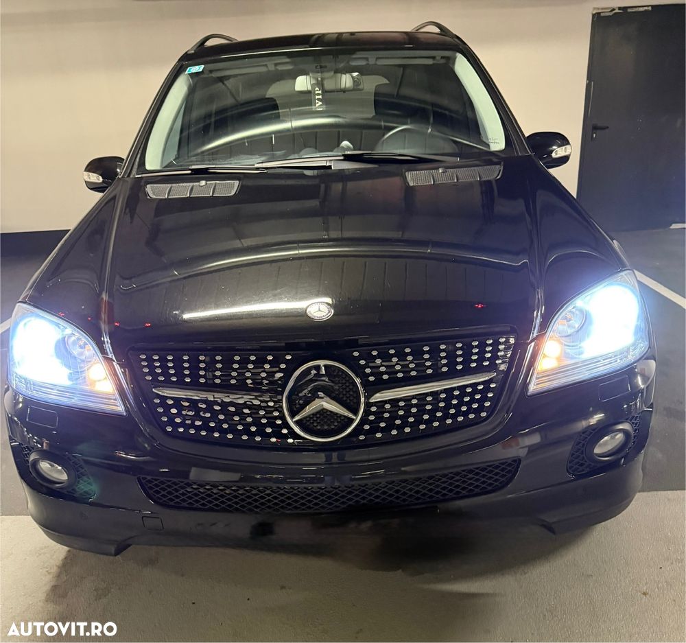 Mercedes-Benz ML - 12