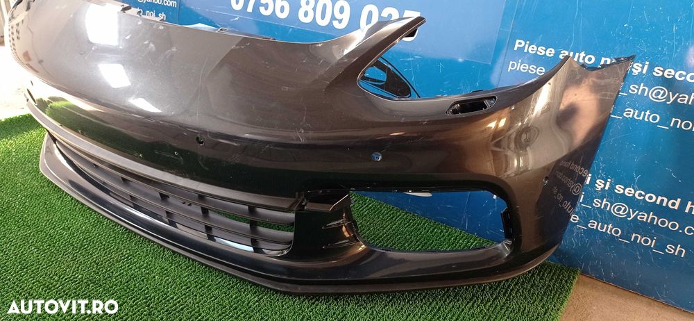 bara fata porsche panamera - 4