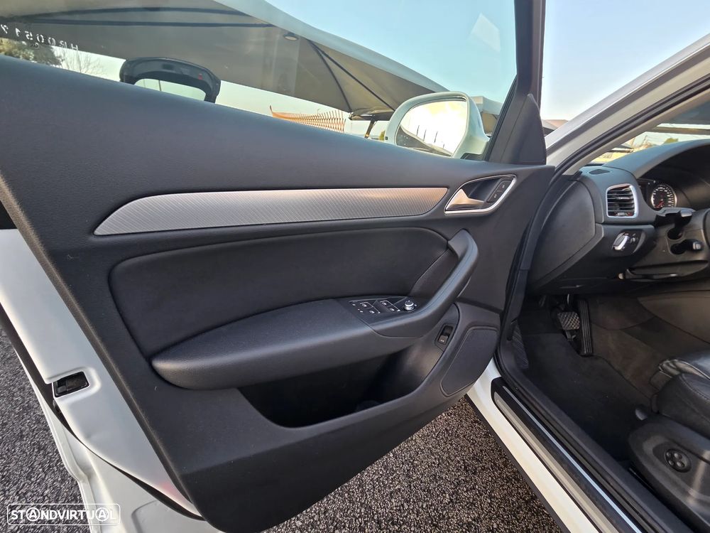 Audi Q3 2.0 TDI quattro S tronic sport - 25