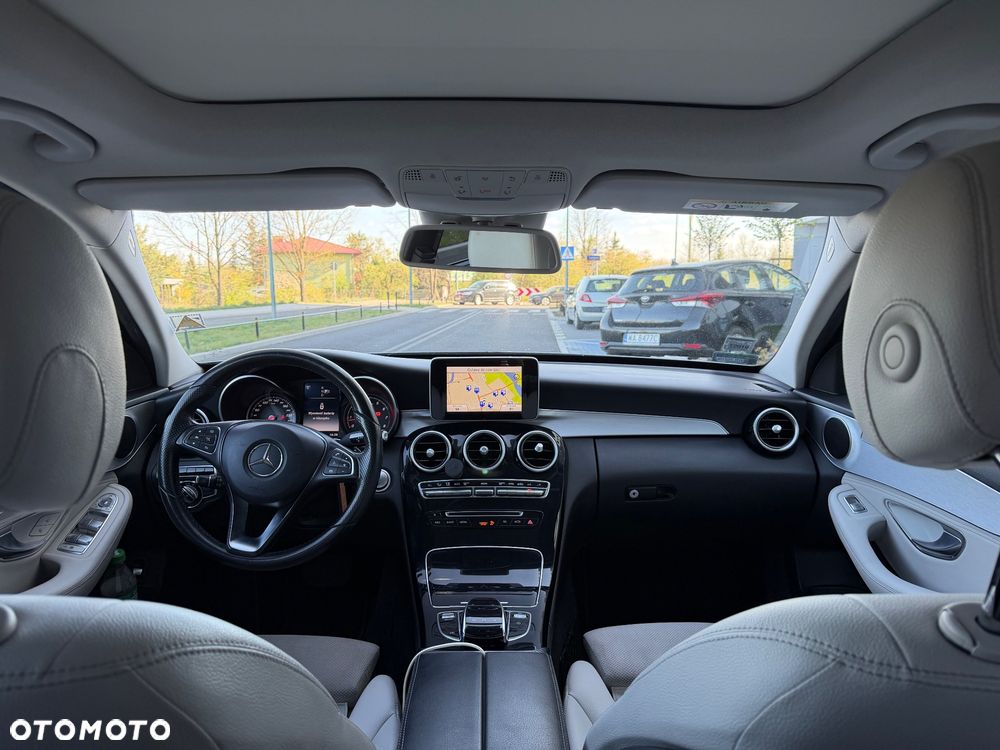 Mercedes-Benz Klasa C 200 7G-TRONIC - 10