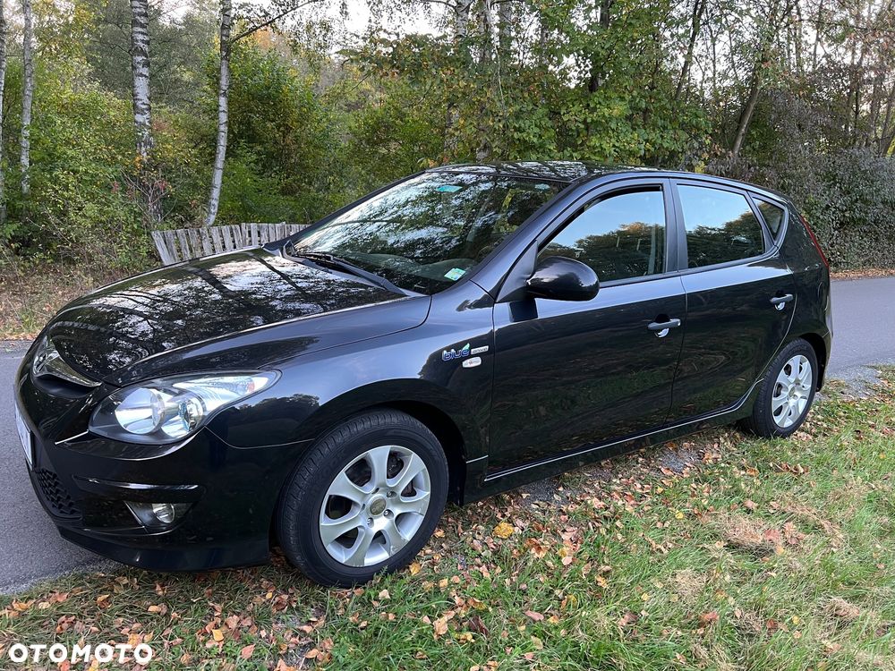Hyundai I30 2010 photo 2