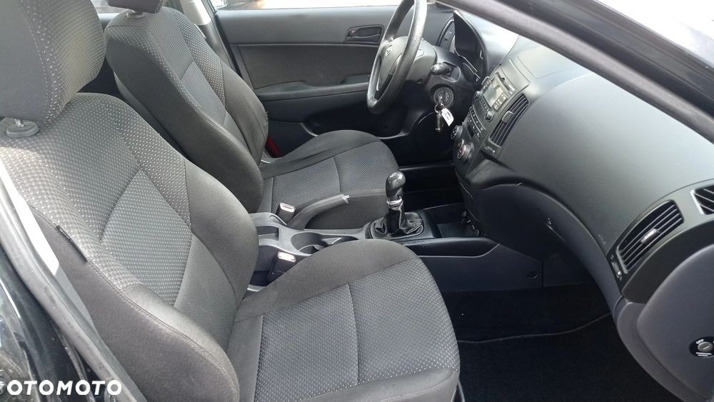 Hyundai i30 1.4 Comfort - 40