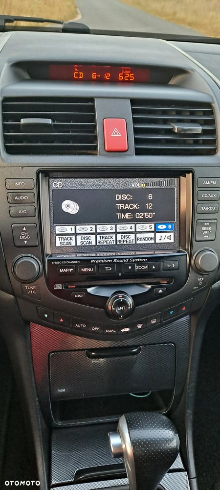 Honda Accord Tourer 2.0 i Automatik Sport - 24
