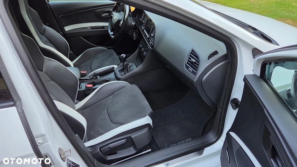 Seat Leon Sportstourer 2.0 TSI Cupra S&S 280 - 17