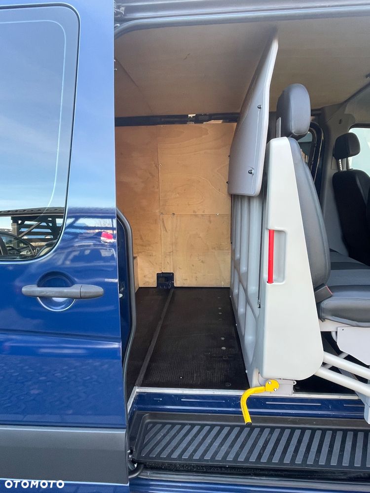 Volkswagen Crafter - 10