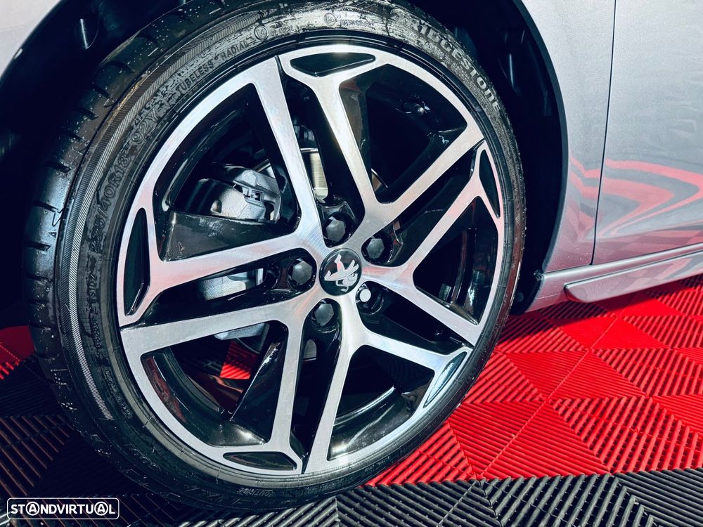Peugeot 308 1.2 PureTech Style - 14