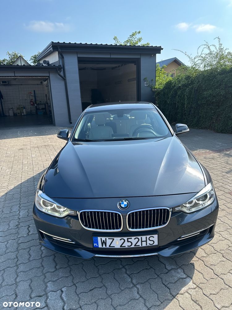 BMW Seria 3 320d Efficient Dynamics Luxury Line - 2