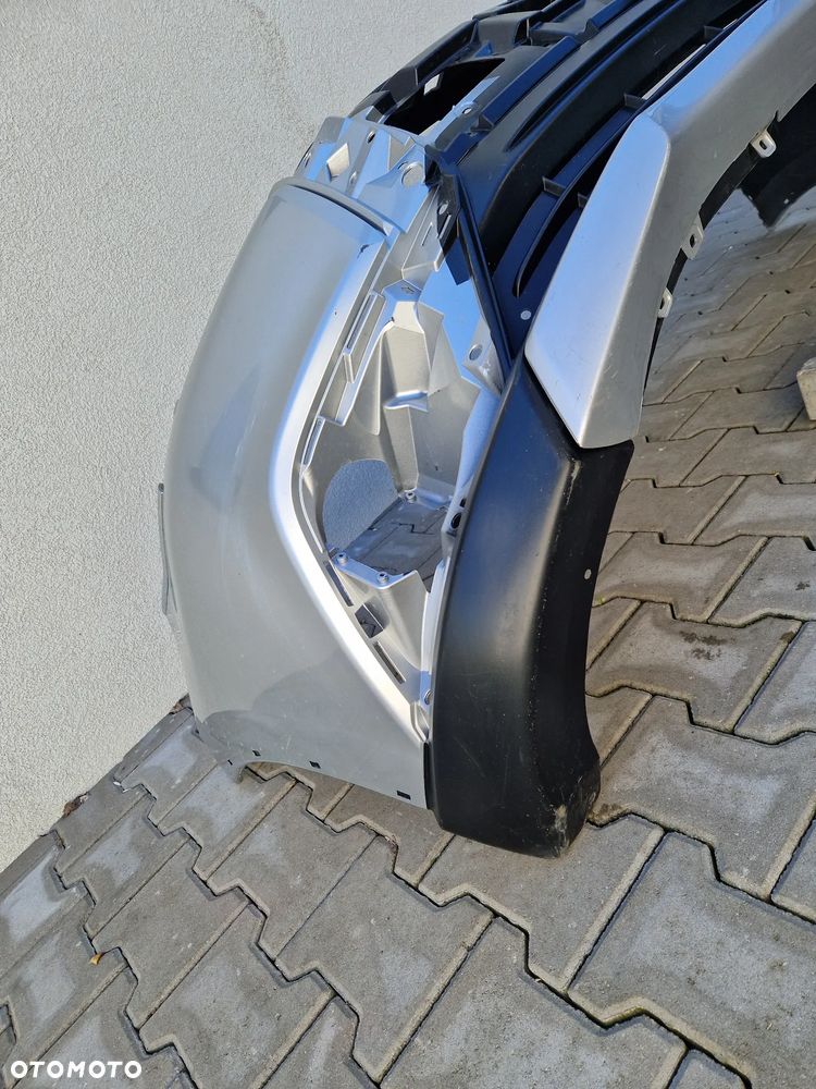 Zderzak Mitsubishi Outlander III 2015 - bez dziur - 4