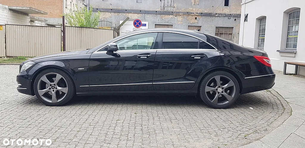 Mercedes-Benz CLS 350 CDI BlueEff - 8