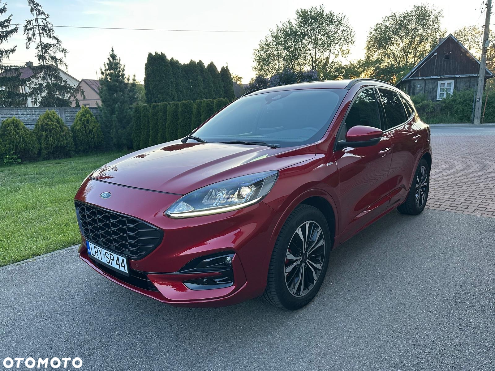 Ford Kuga 1.5 EcoBoost ST-LINE - 9