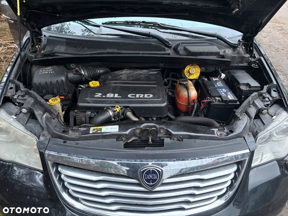 Lancia Voyager 2.8CRD Platinum - 6