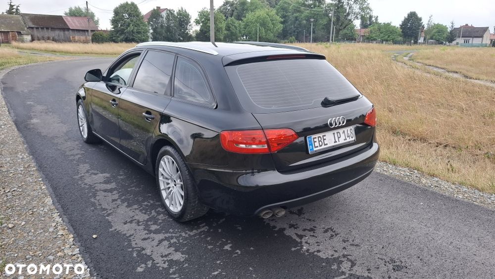 Audi A4 Avant - 3