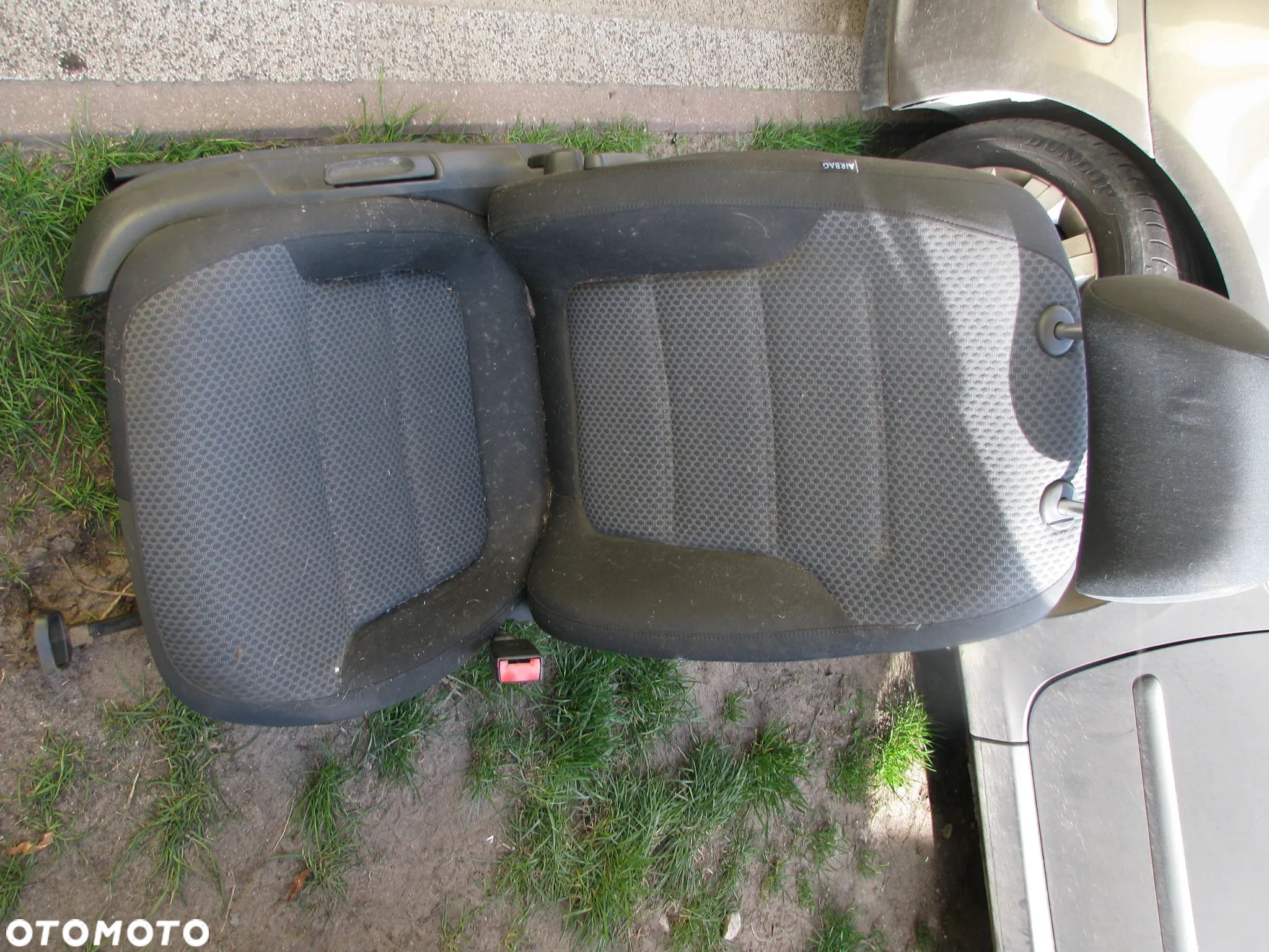 FOTEL PRAWY PRZÓD PRZEDNI PASAŻERA VOLKSWAGEN JETTA VI 5C - 1