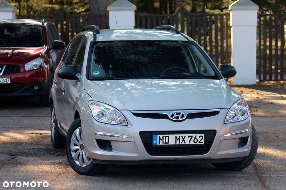 Hyundai i30 1.6 Comfort - 14