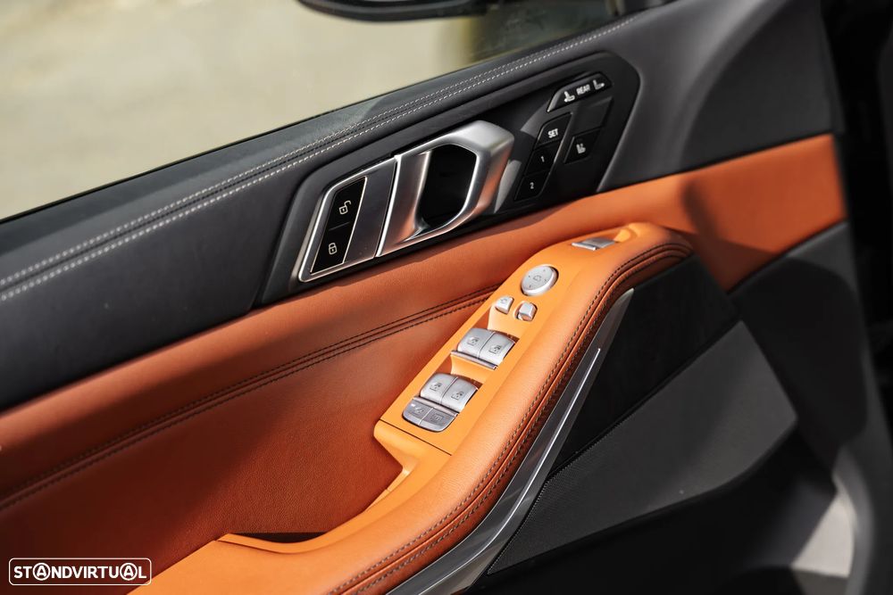 BMW X7 M M60i Pack Desportivo Pro - 17