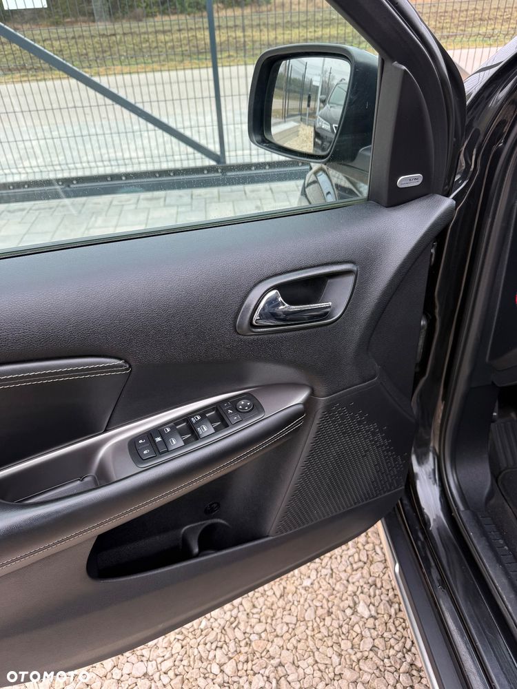 Fiat Freemont 2.0 Multijet 16V DPF Automatik Allrad Cross - 35