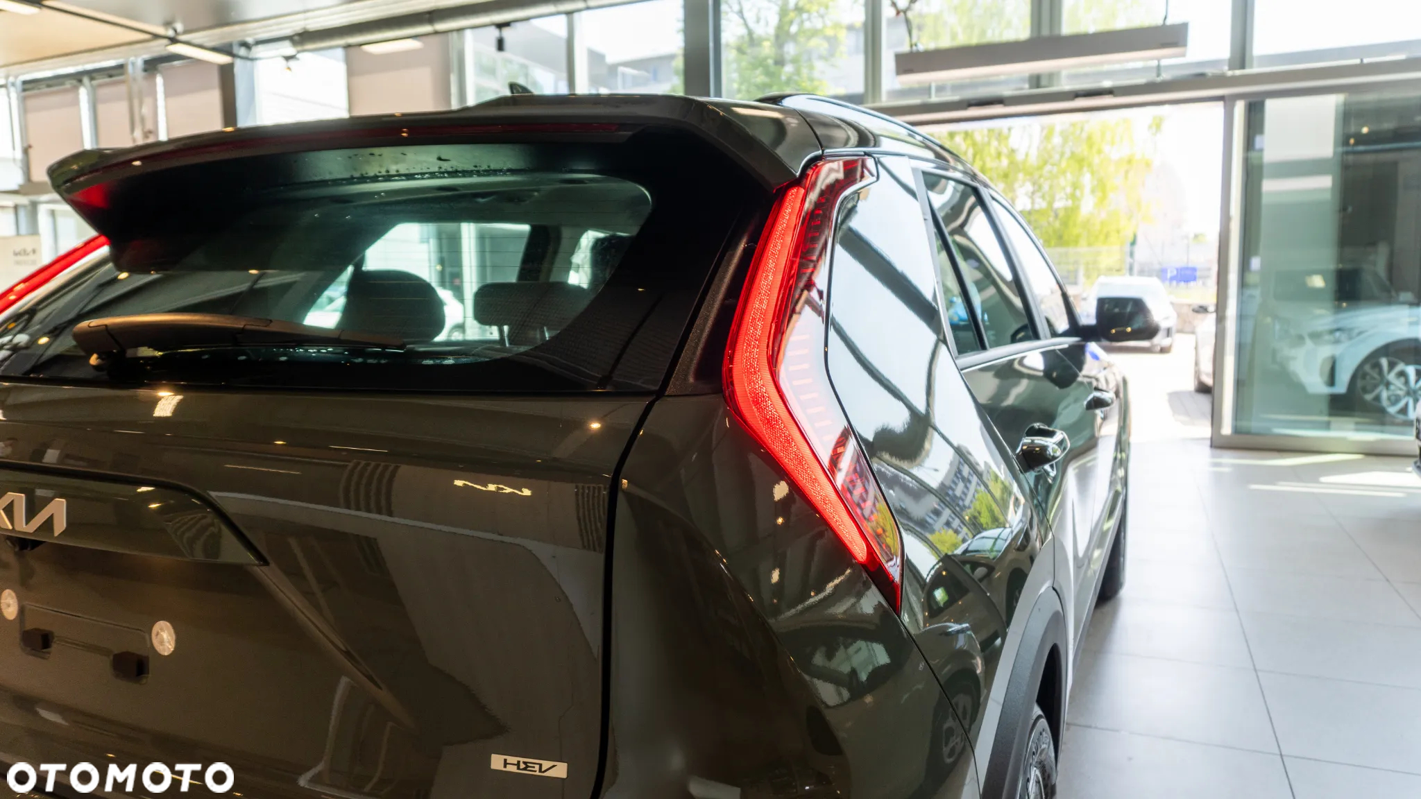 Kia Niro 1.6 GDI Hybrid M - 6