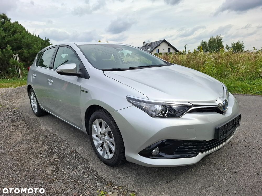 Toyota Auris - 4