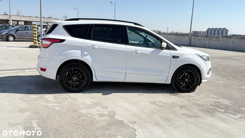 Ford Kuga 2.0 EcoBoost 4x4 ST-Line - 21