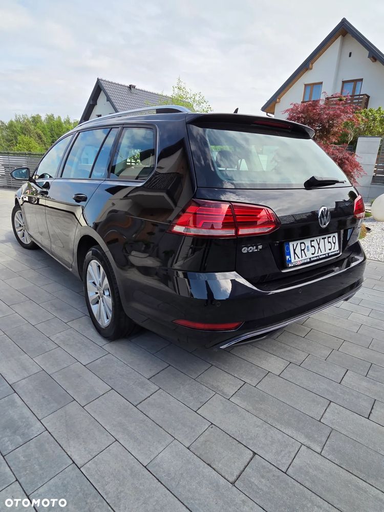 Volkswagen Golf Variant - 9