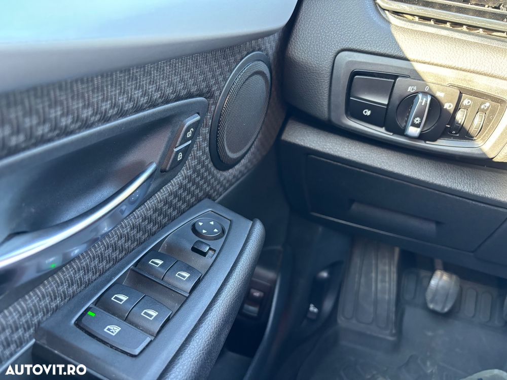 BMW Seria 2 216d - 13