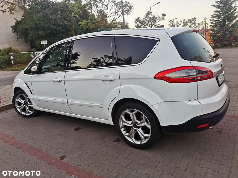 Ford S-Max 2.0 TDCi DPF Titanium - 4