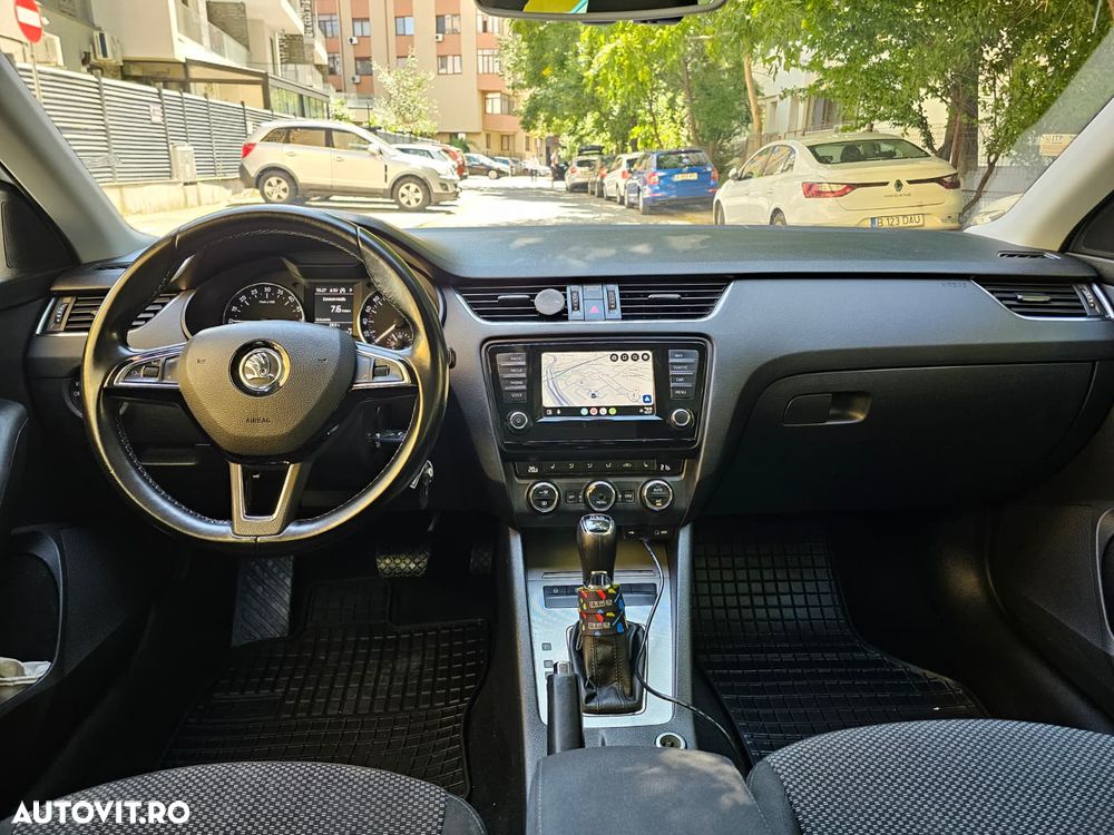 SKODA Octavia 2017 — imagine 3