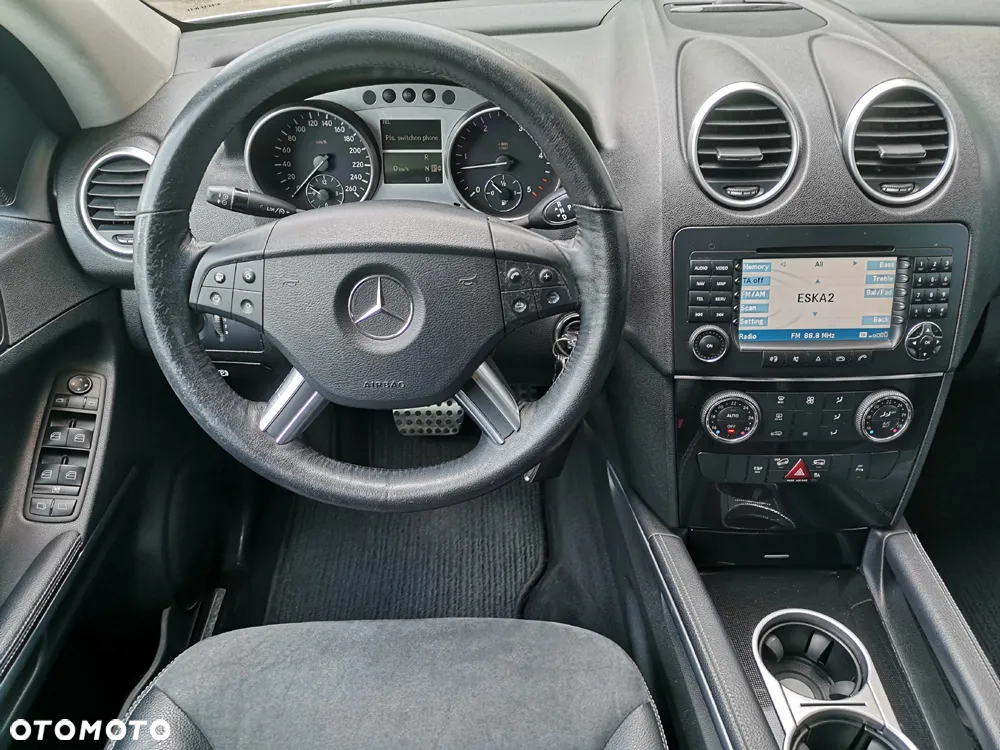 Mercedes-Benz ML 320 CDI 4Matic 7G-TRONIC - 9