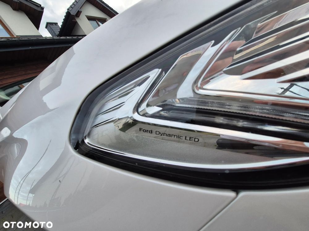 Ford Mondeo 2.0 TDCi Titanium PowerShift - 18