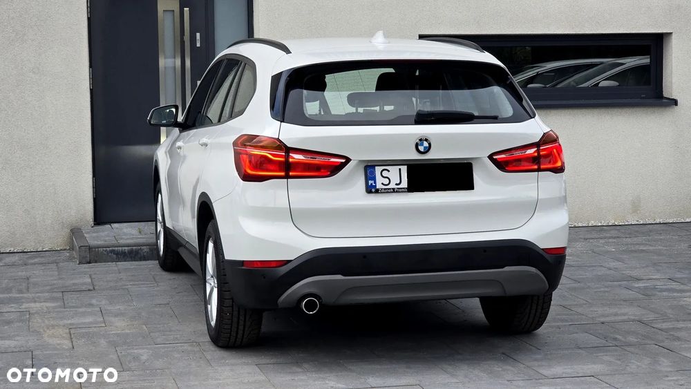 BMW X1 sDrive18i Business Edition - 13