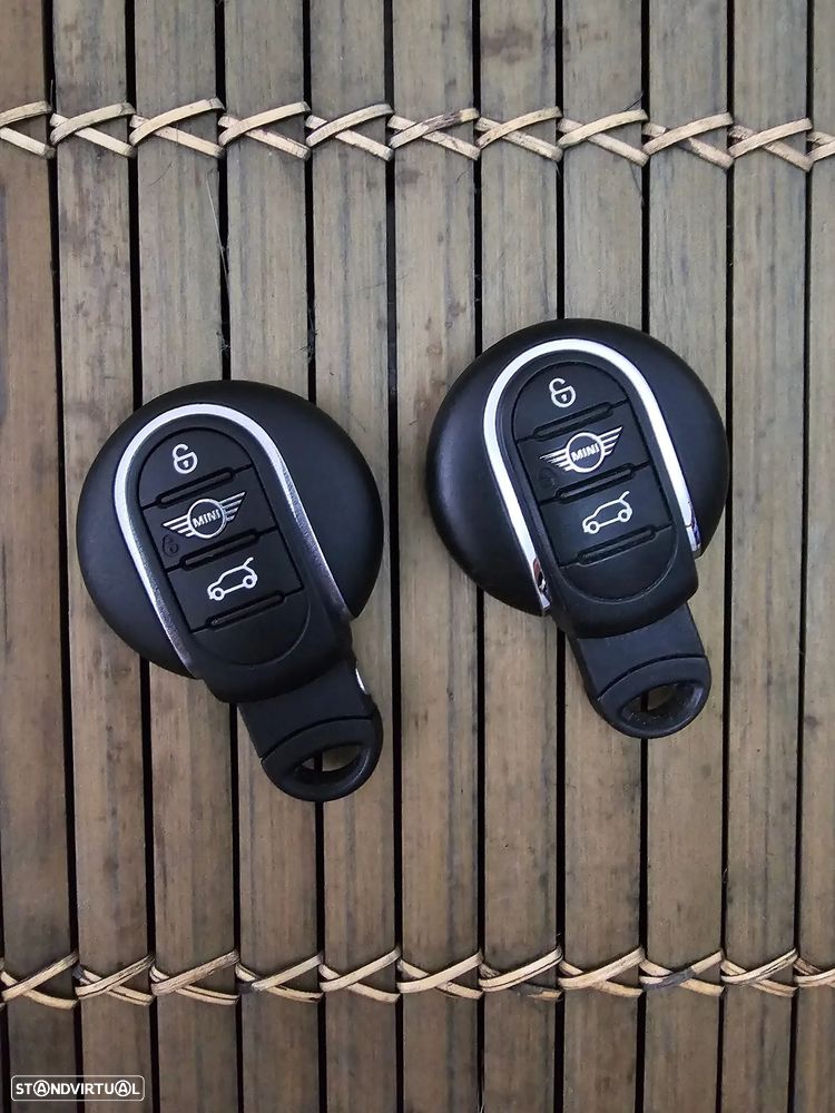 MINI Cabrio John Cooper Works Plus Auto Desportiva - 36
