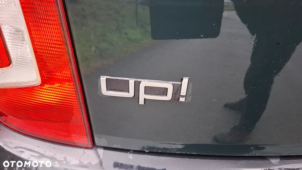 Volkswagen up! Start-Stop special black pearl - 24