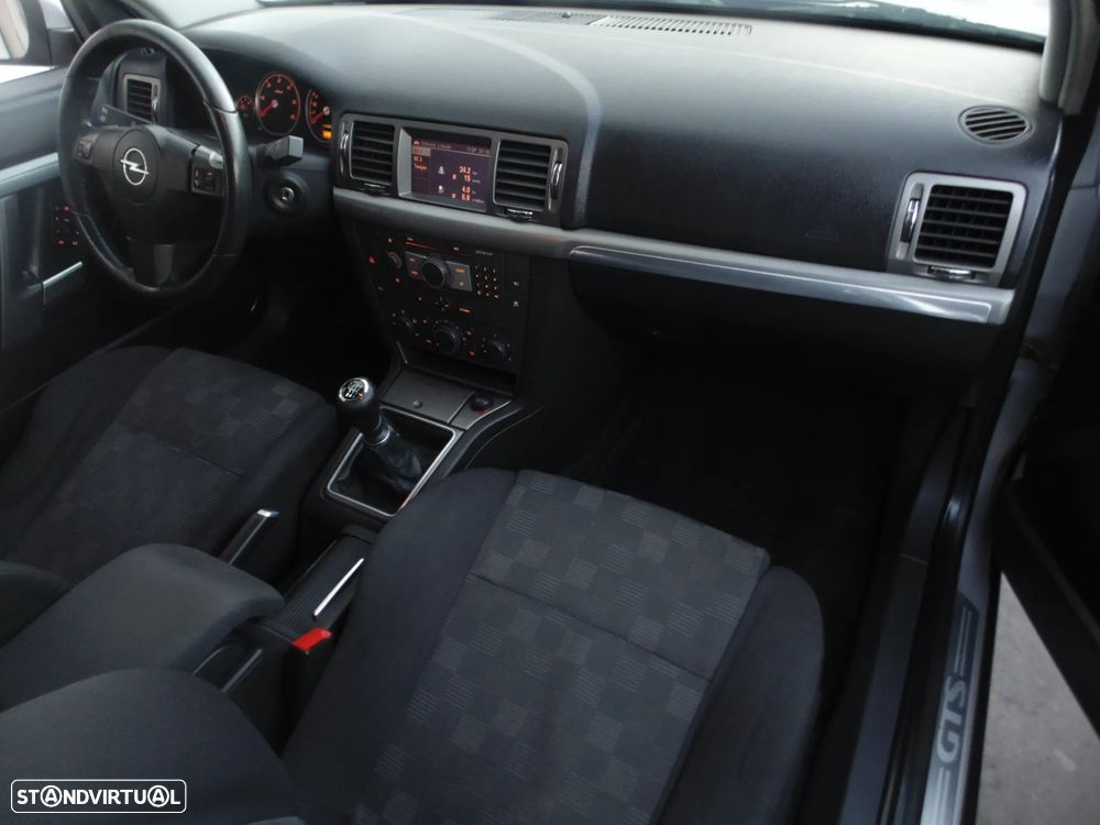 Opel Vectra GTS 1.9 CDTi - 41