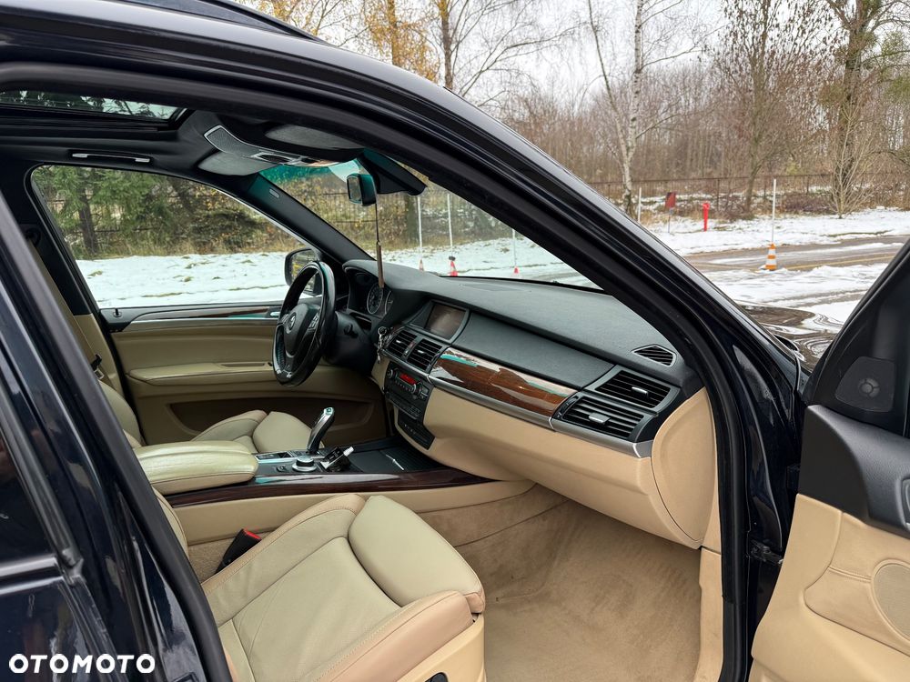 BMW X5 3.0sd - 24