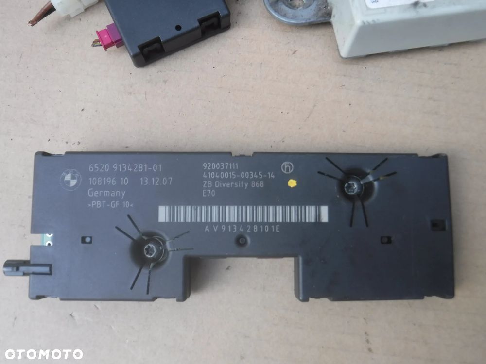 BMW X5 E70 X6 E71  modul wzmacniacz anteny 9123739 - 1