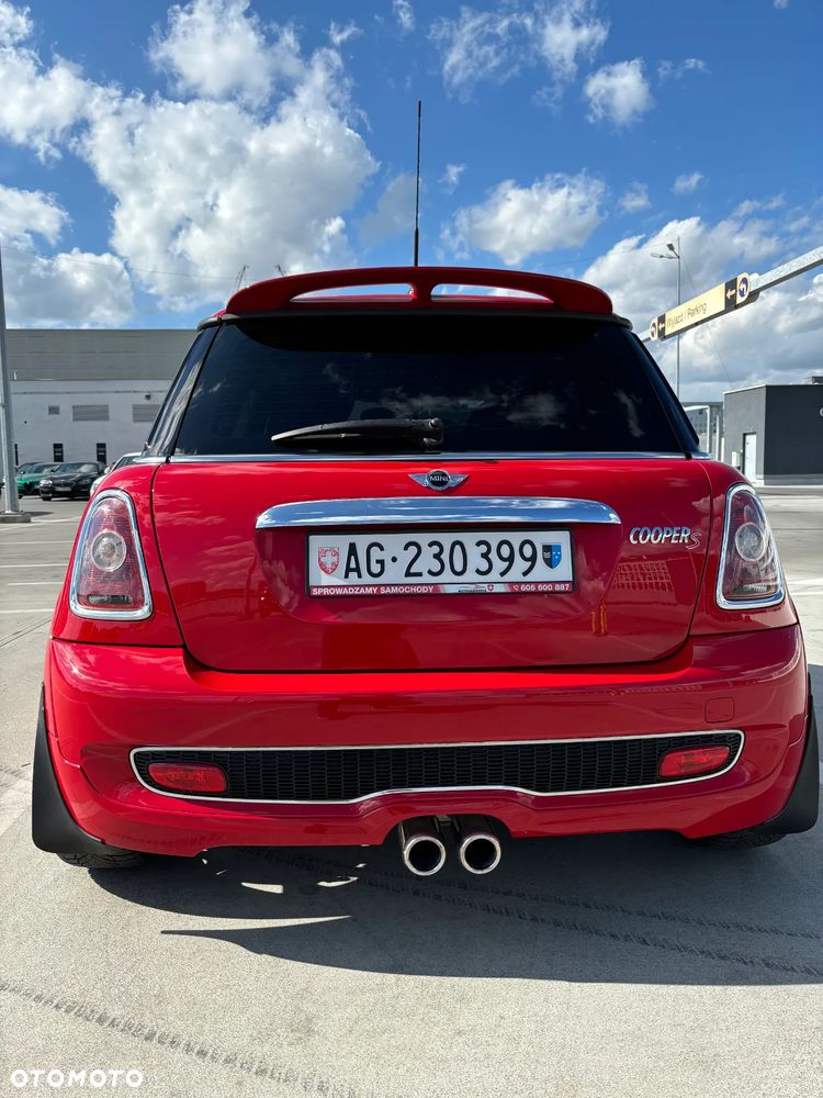 MINI Cooper S 50 Camden - 34