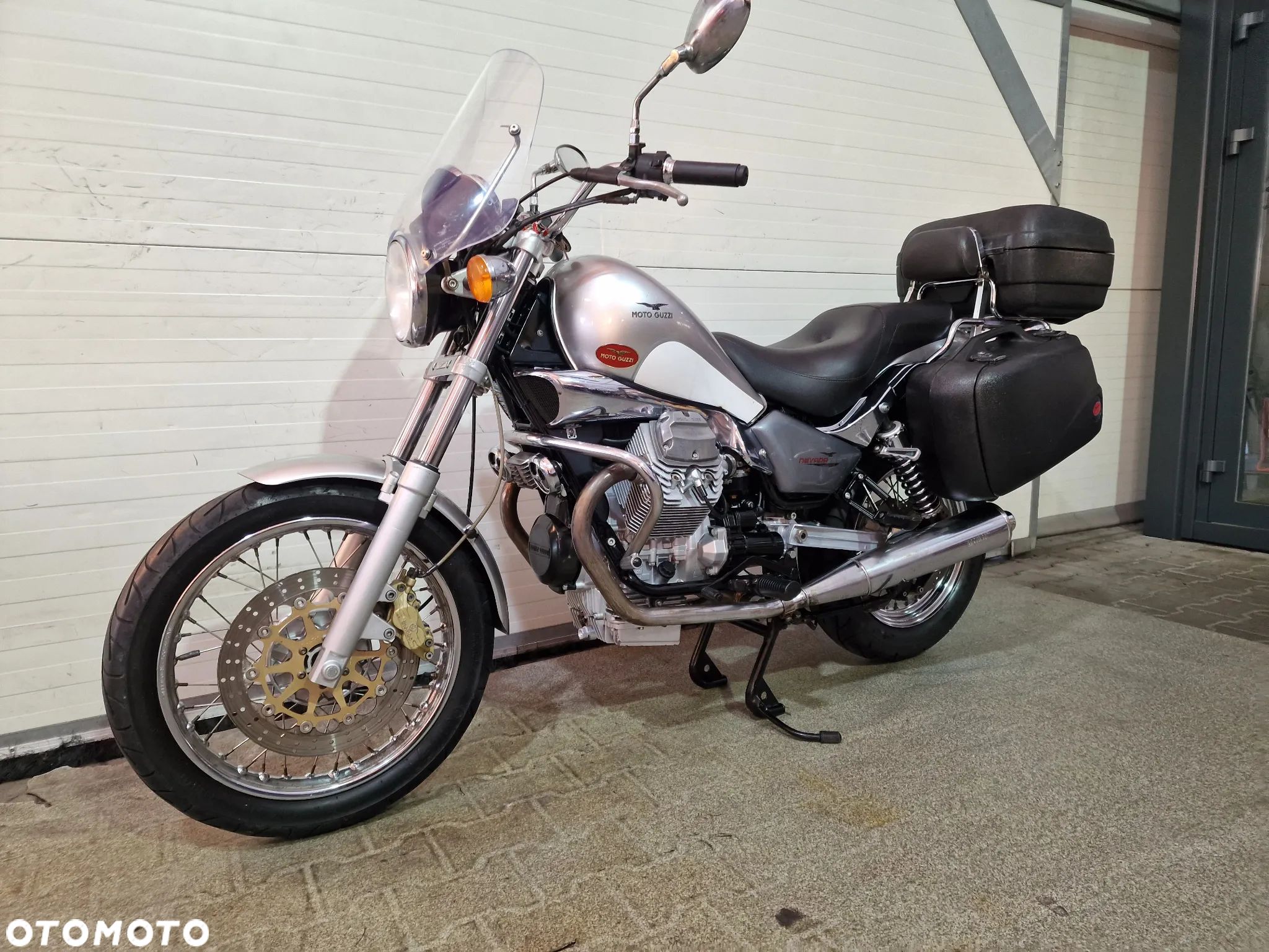Moto Guzzi Nevada - 1