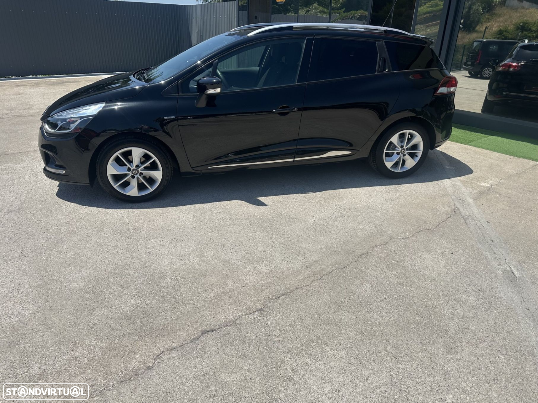 Renault Clio Sport Tourer 0.9 TCe Limited - 4