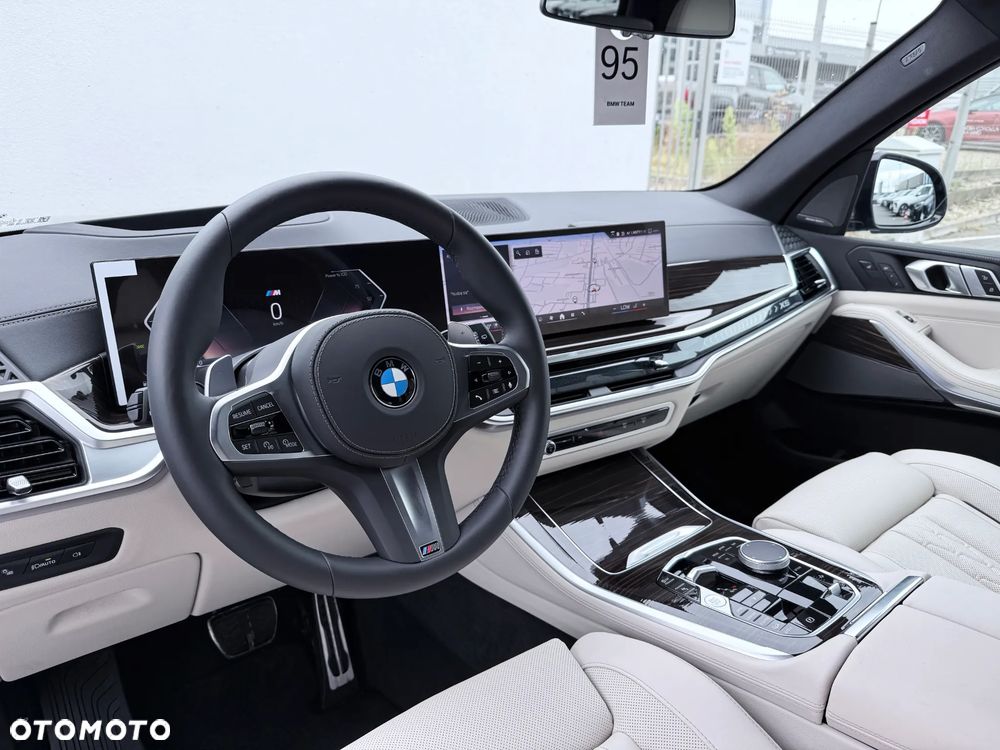 BMW X5 xDrive40d mHEV - 17