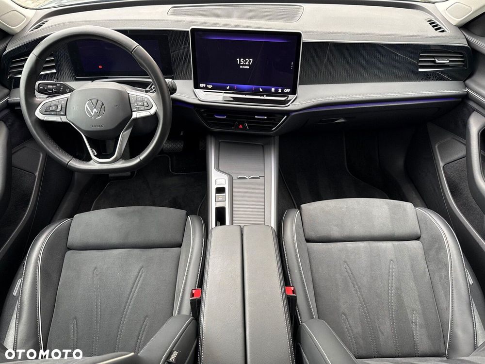Volkswagen Passat Variant 1.5 TSI ACT mHEV Business Plus DSG - 11