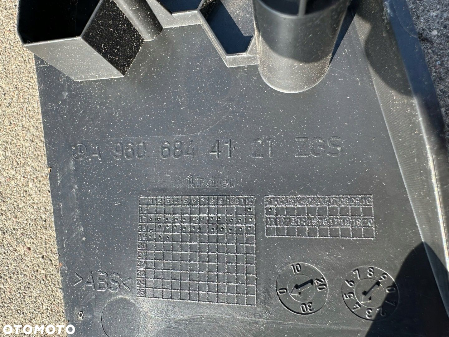 Nakładka listwa progu próg lewa Mercedes Actros MP 4 A9606844121 - 3