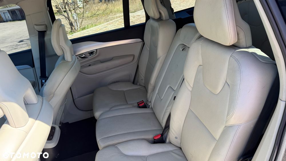 Volvo XC 90 T6 AWD Geartronic Momentum - 9